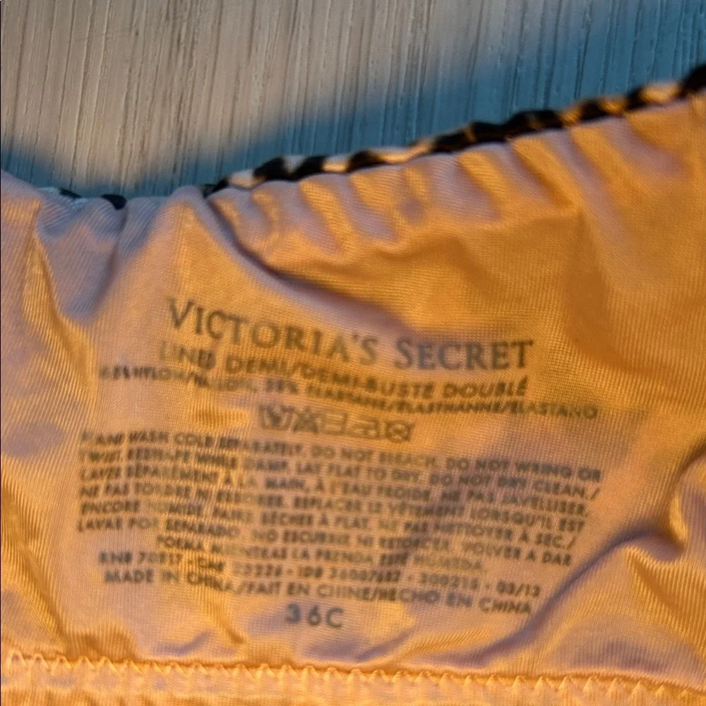 Lined Demi Bra - Picture 7 of 7